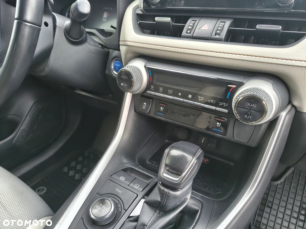 Toyota RAV4 2.5 Hybrid Executive 4x4 - 12