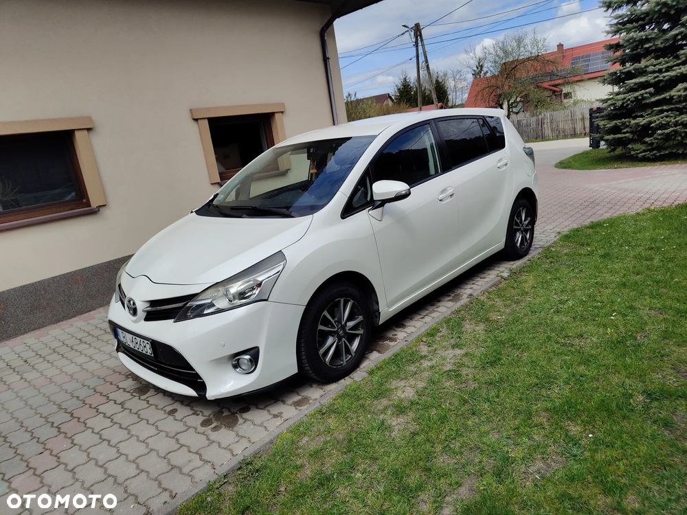 Toyota Verso 1.6 D-4D Active 7os - 1