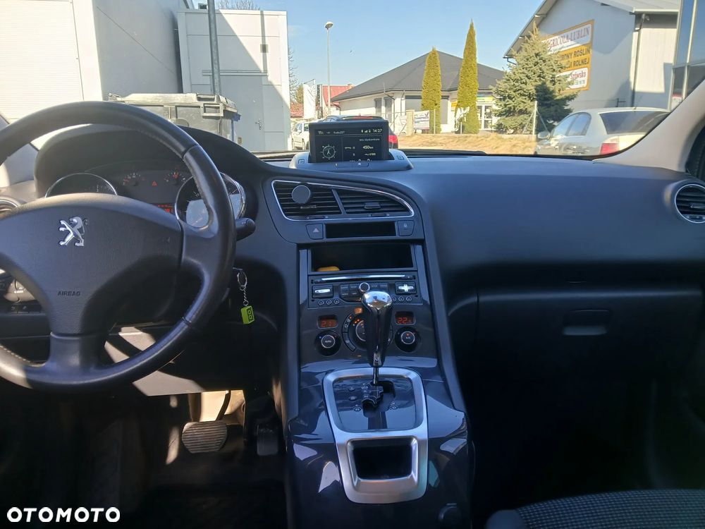 Peugeot 5008 - 7