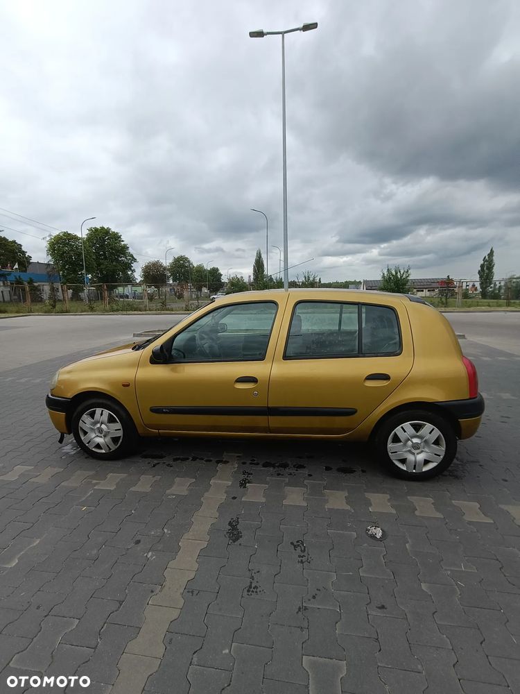 Renault Clio - 4