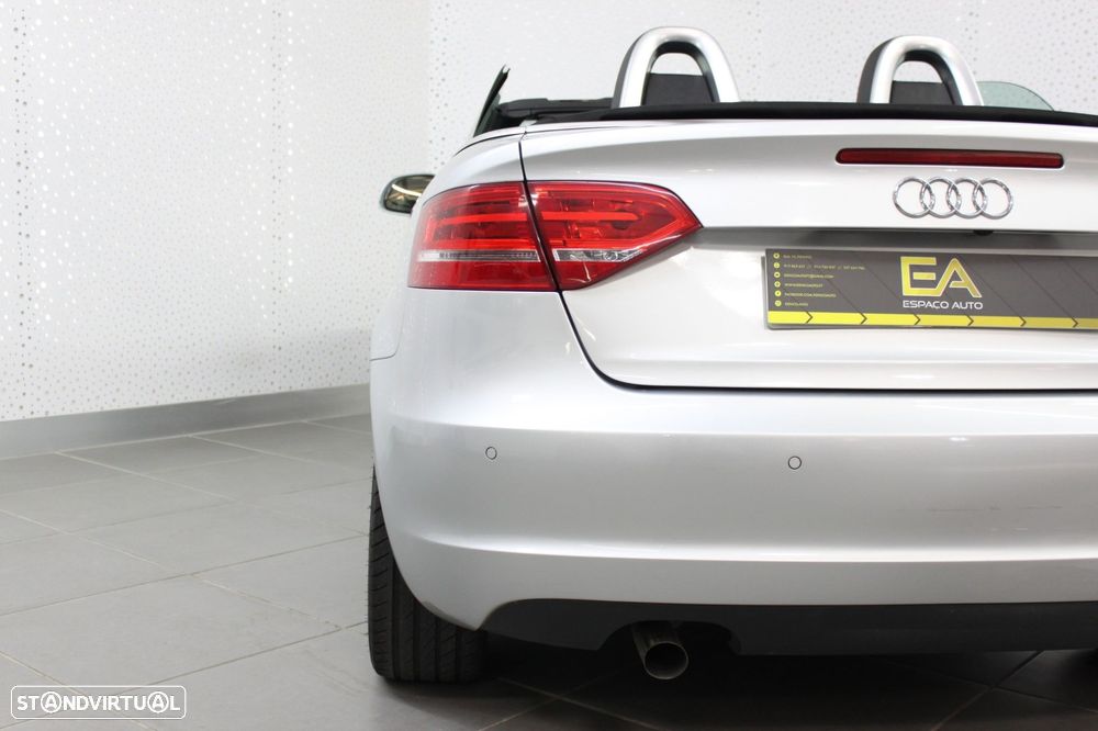 Audi A3 Cabrio 1.6 TDi Attraction - 44