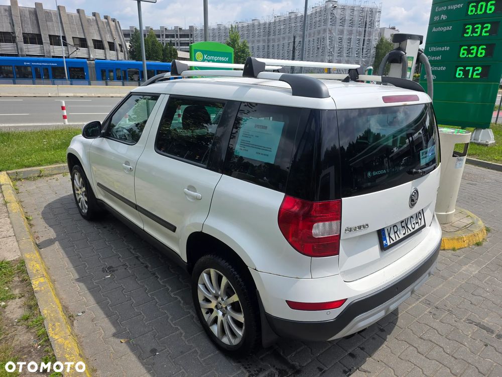 Skoda Yeti 2.0 TDI DPF 4x4 Ambition DSG - 2