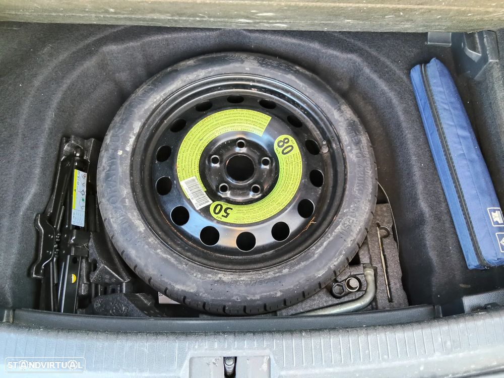 VW Golf 1.6 TDI BlueMotion Comfortline - 12