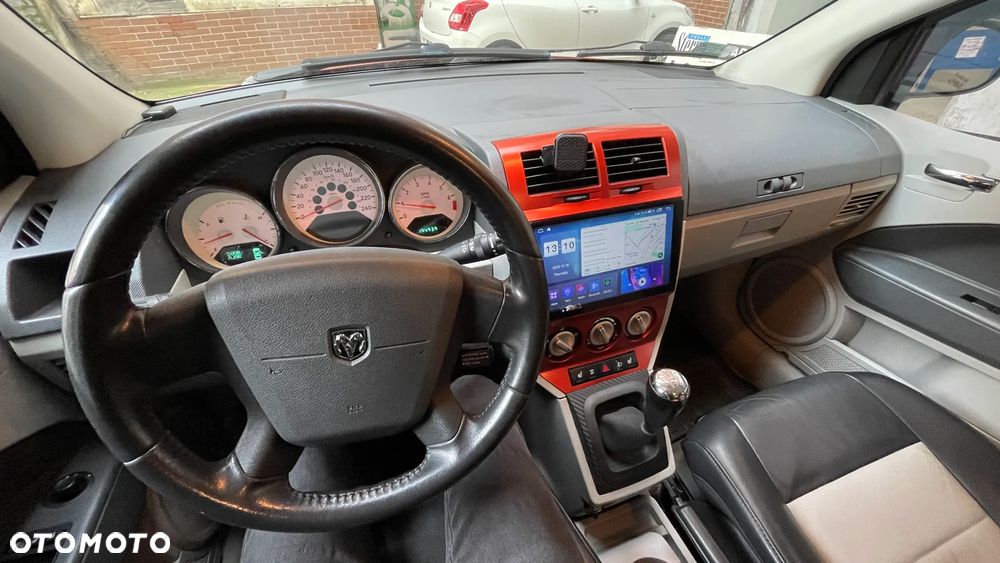 Dodge Caliber 1.8 SE - 19