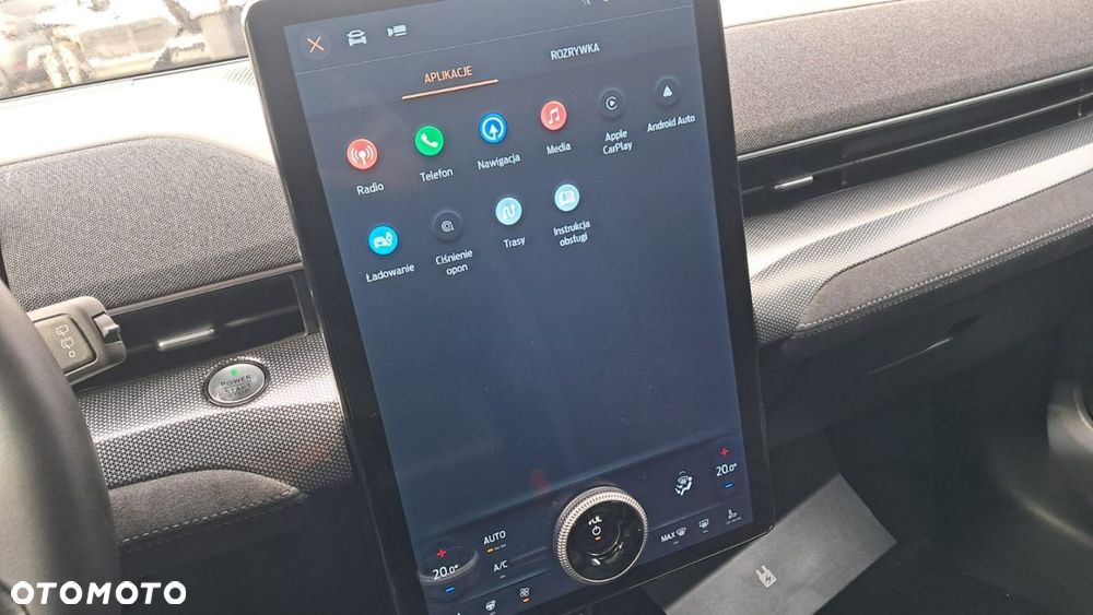 Ford Mustang Mach-E - 16