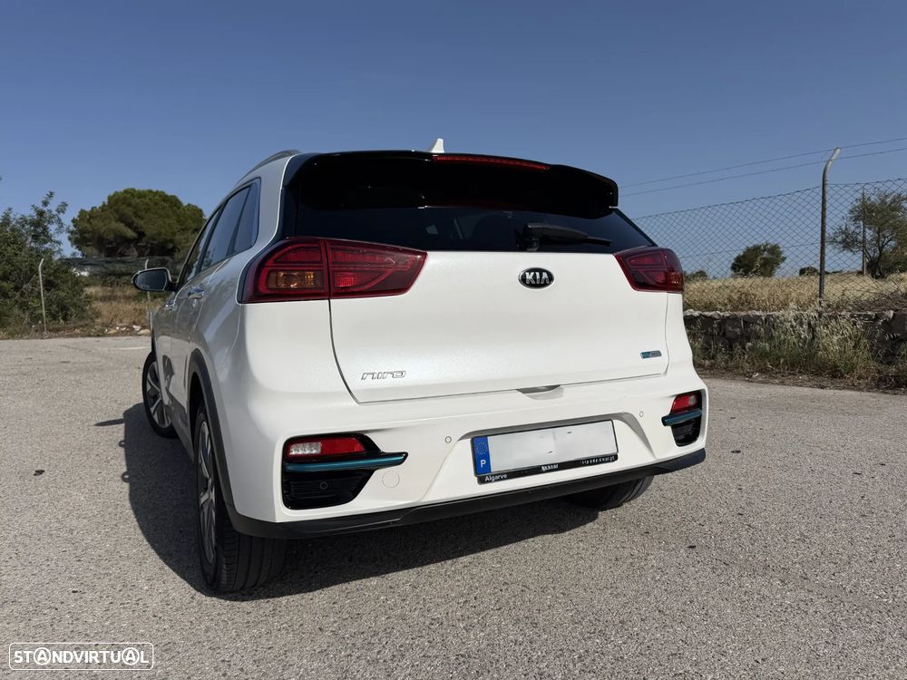 Kia Niro ver-e--niro-64kwh - 7