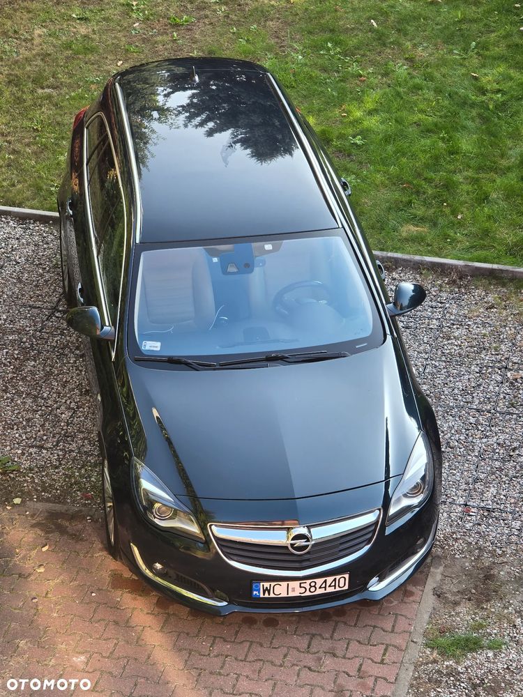 Opel Insignia - 32