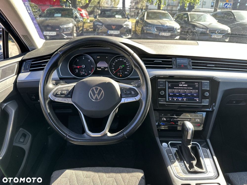 Volkswagen Passat 2.0 TDI EVO Business DSG - 16