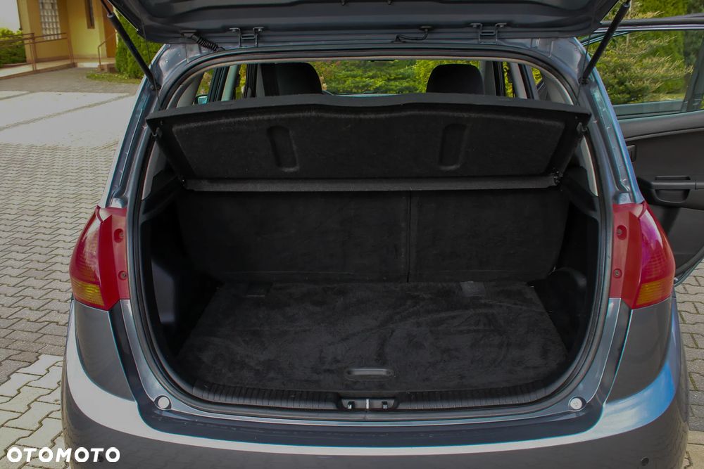 Kia Venga 1.4 L - 38