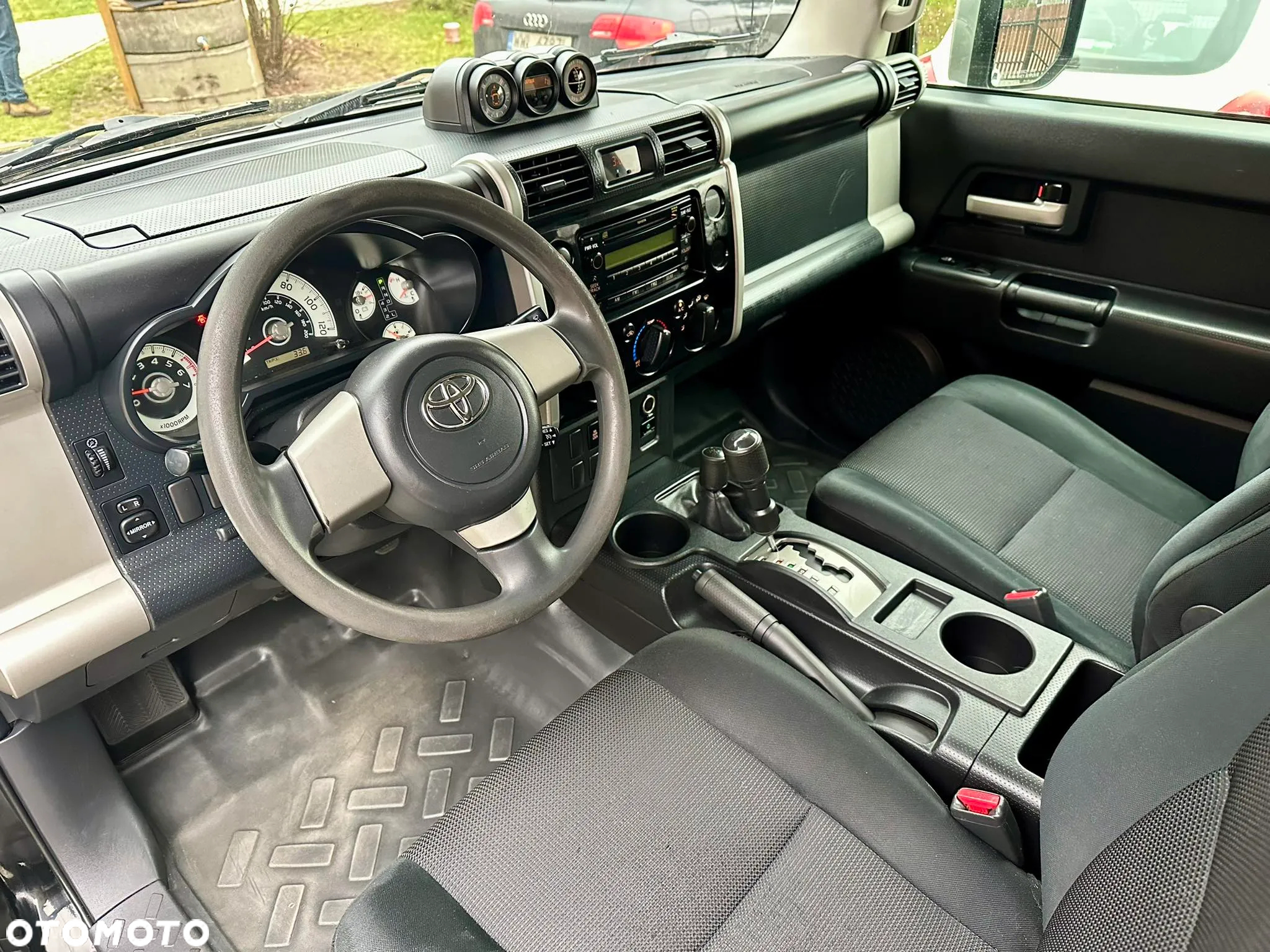 Toyota FJ Cruiser 4.0 4x4 - 31