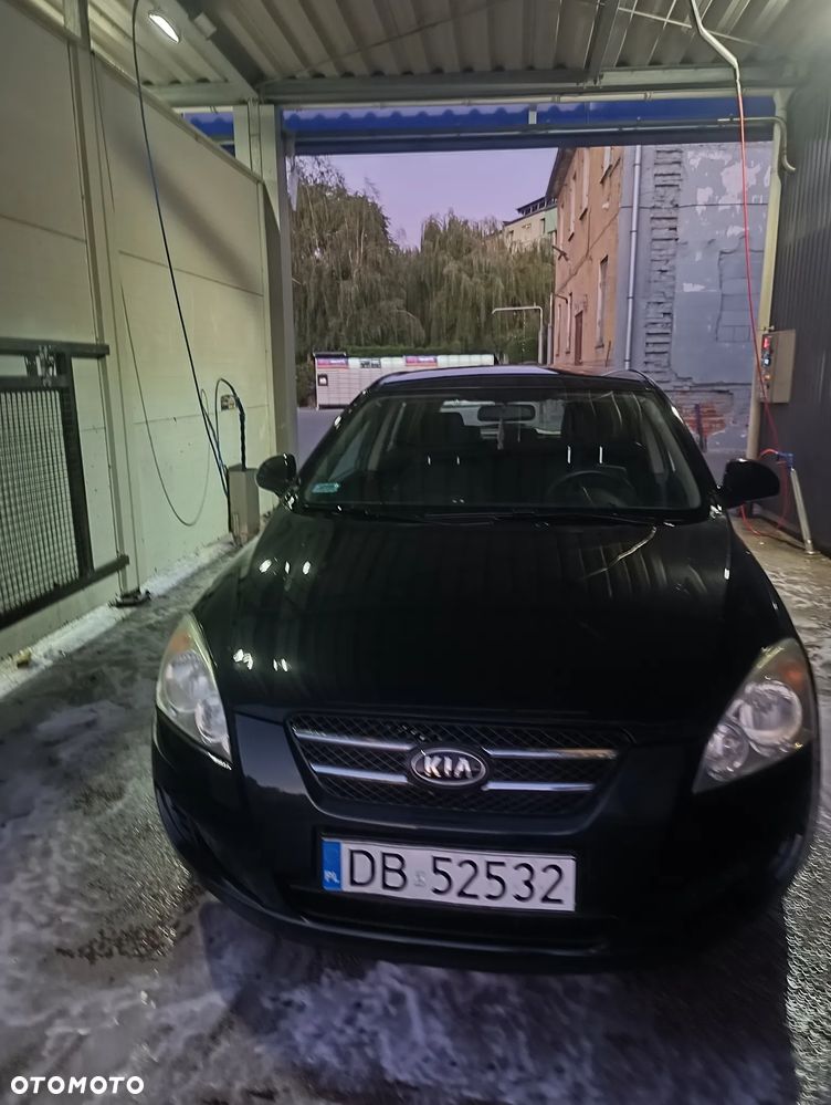 Kia Ceed 1.6 Comfort - 6