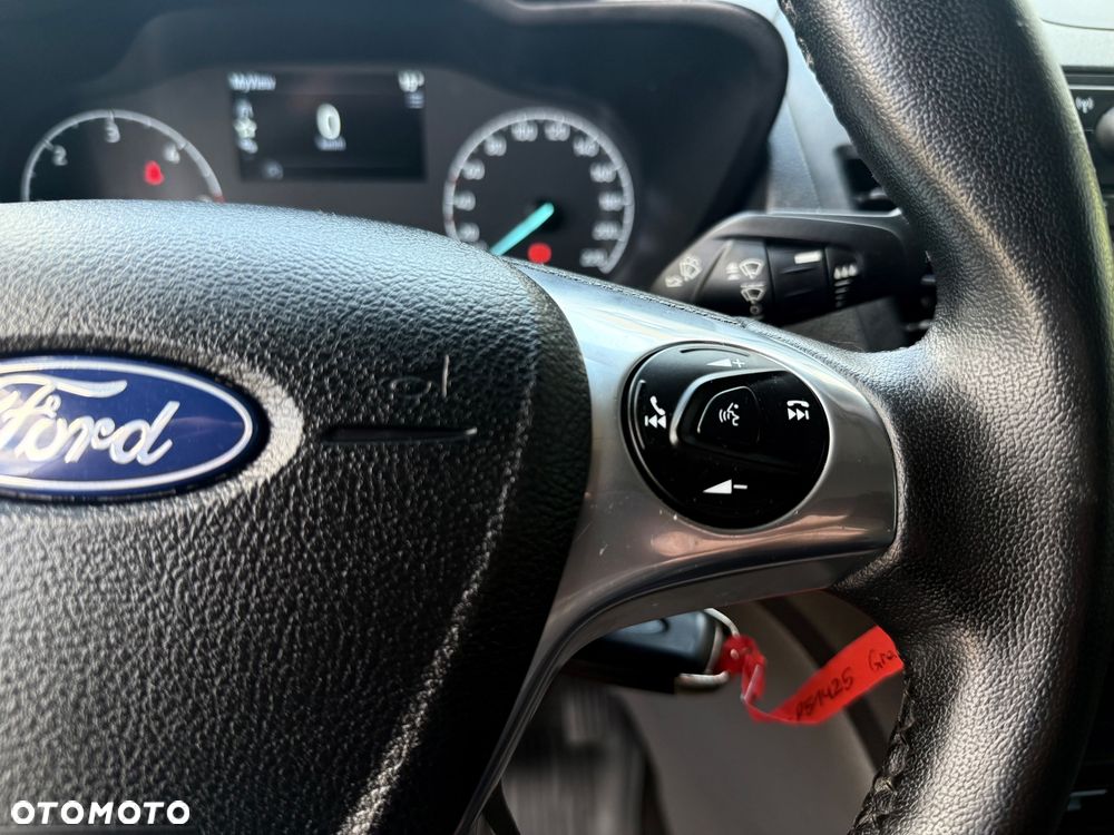 Ford TRANSIT CONNECT - 18