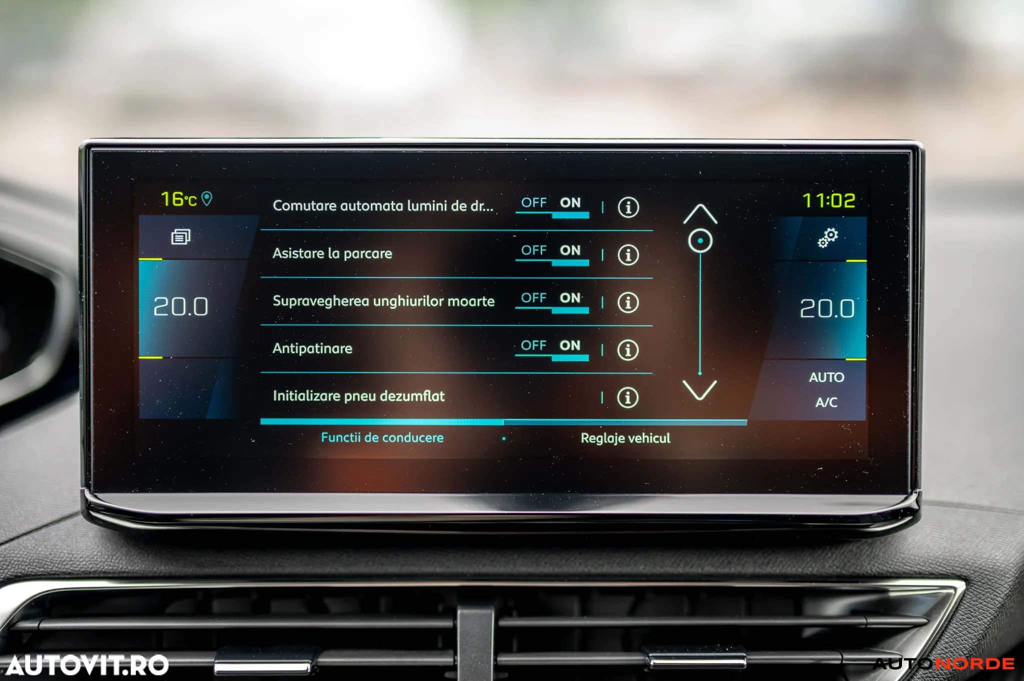 Peugeot 3008 Plug-In Hybrid 225 e-EAT8 Allure Pack - 26