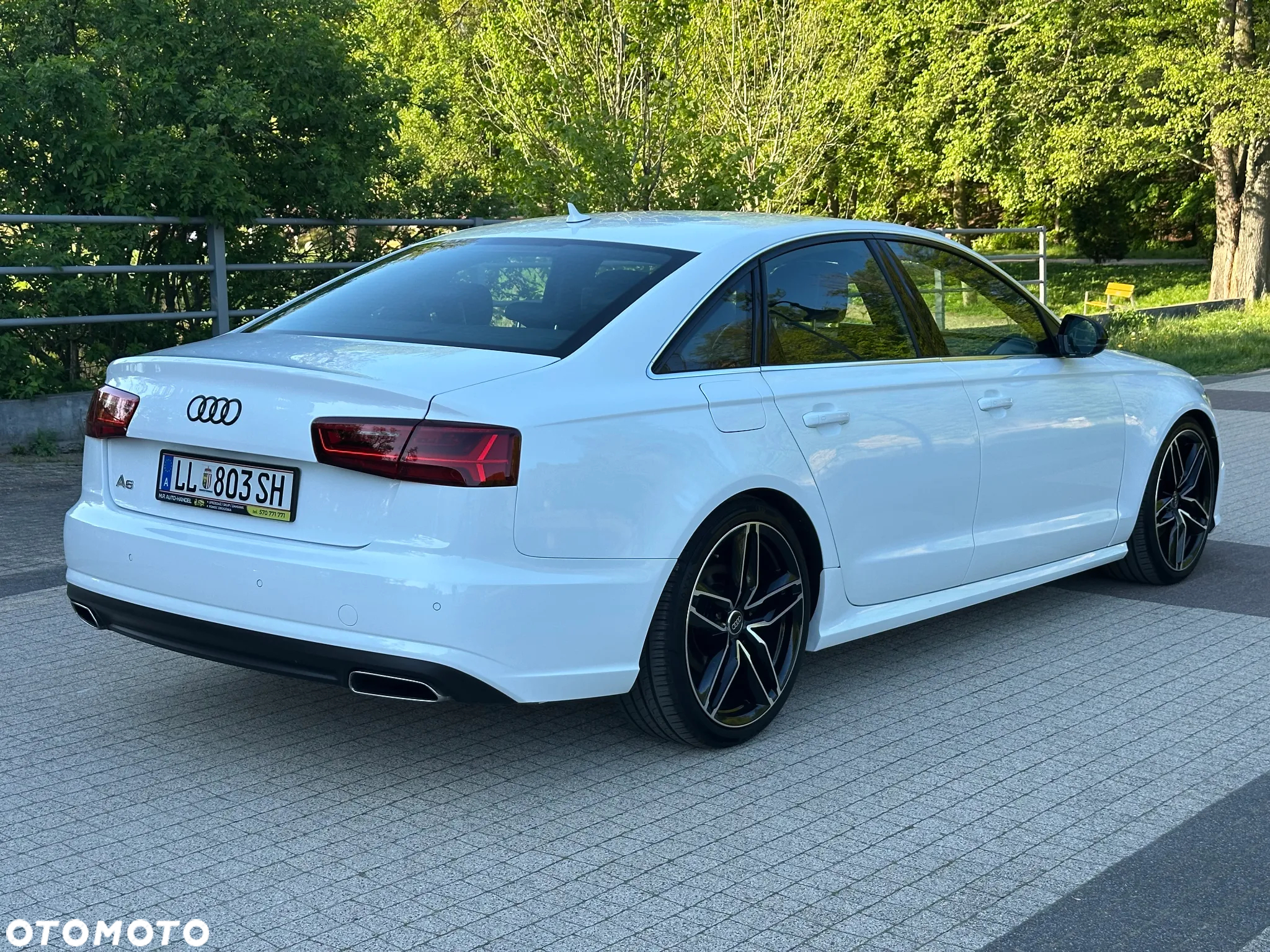 Audi A6 2.0 TDI ultra S tronic - 3