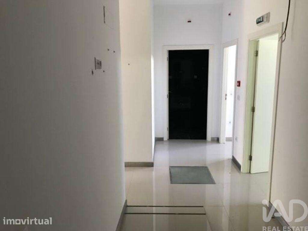 Loja / Estabelecimento Comercial em Valpaços e Sanfins de 260,00 m2 - Grande imagem: 2/5
