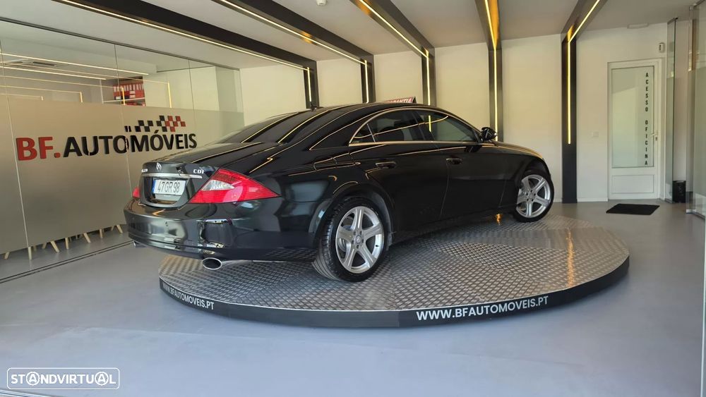 Mercedes-Benz CLS 320 CDI - 23