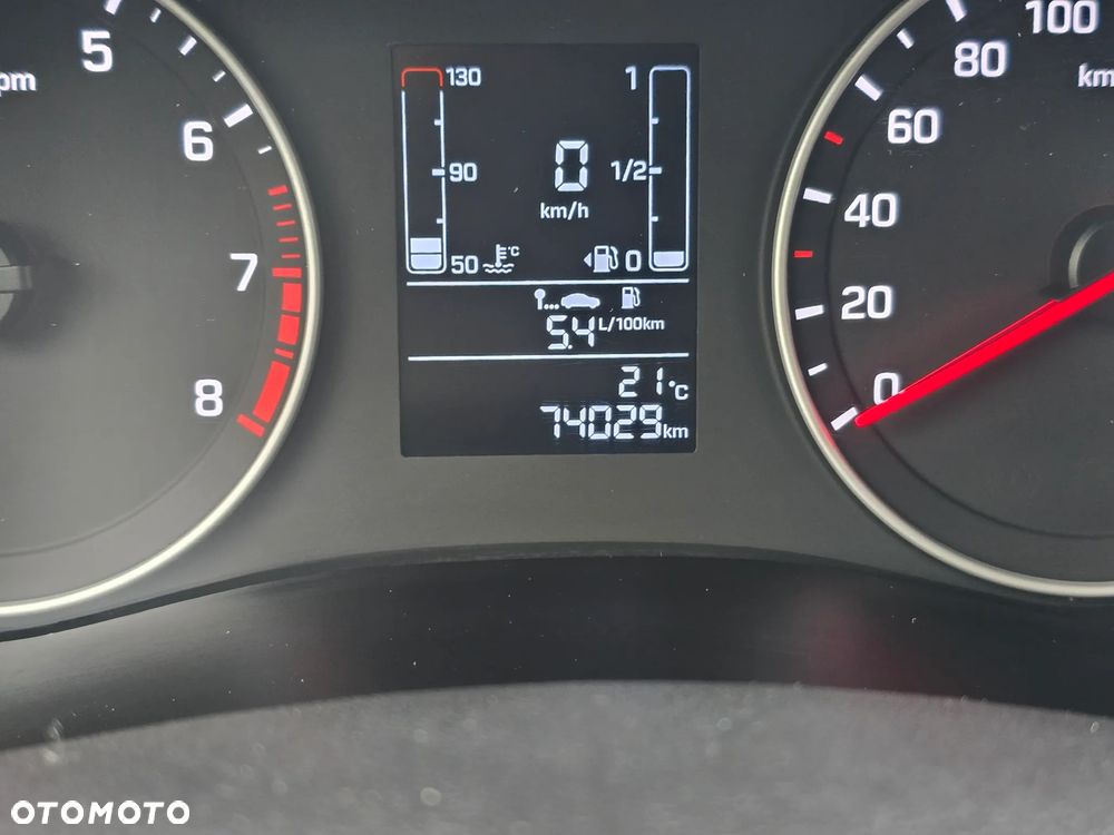 Hyundai i20 1.2 Comfort - 11