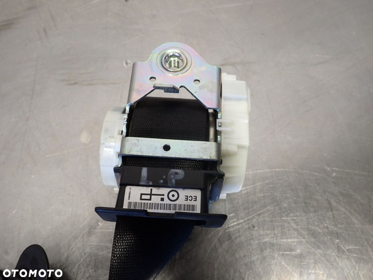 PAS LEWY PRZEDNI BEZPIECZEŃSTWA BMW E91  33059848 - 3