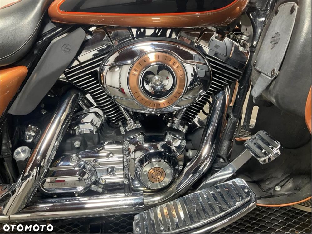 Harley-Davidson Touring Electra Glide - 15