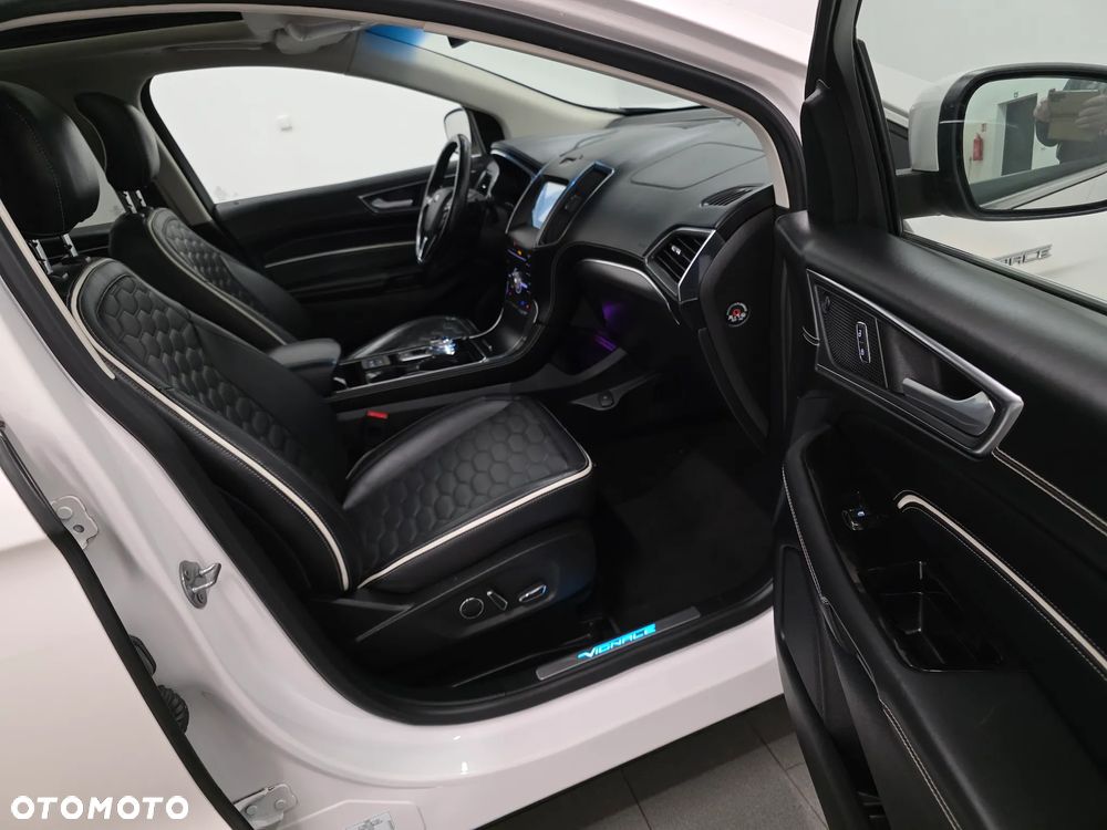 Ford Edge 2.0 EcoBlue Twin-Turbo 4WD ST-Line - 30