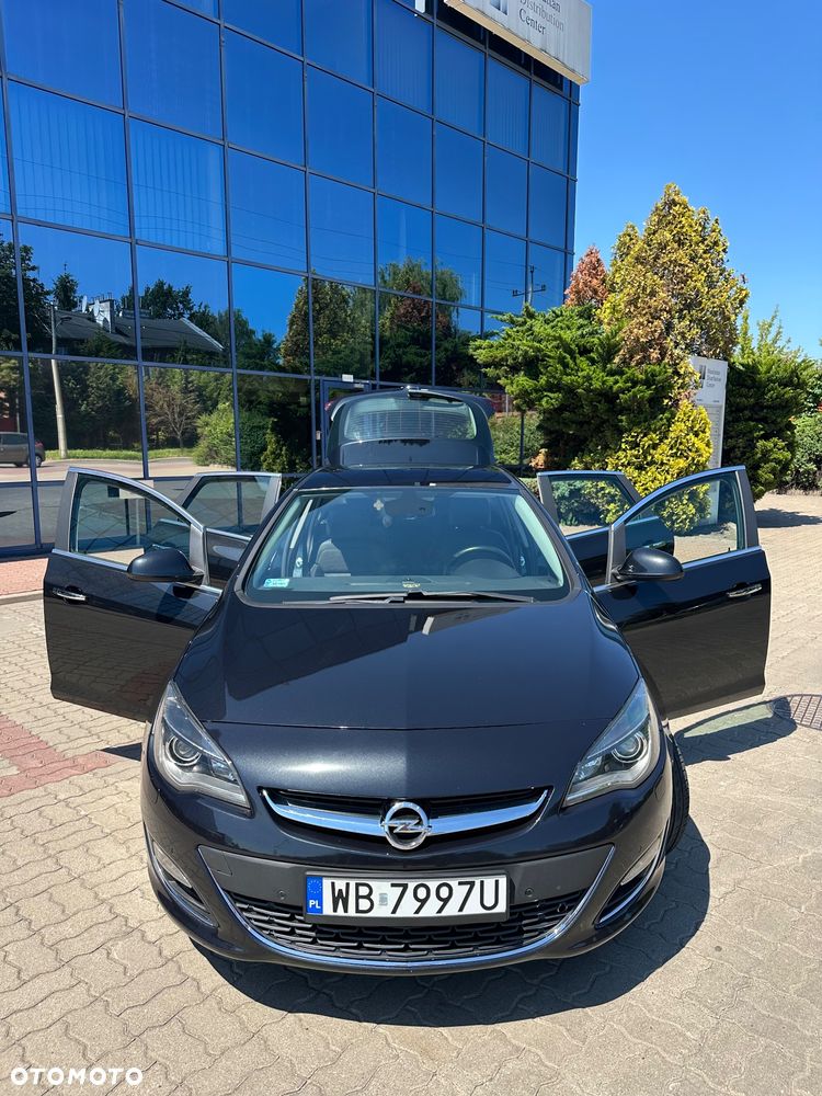 Opel Astra 2.0 CDTI Cosmo - 9