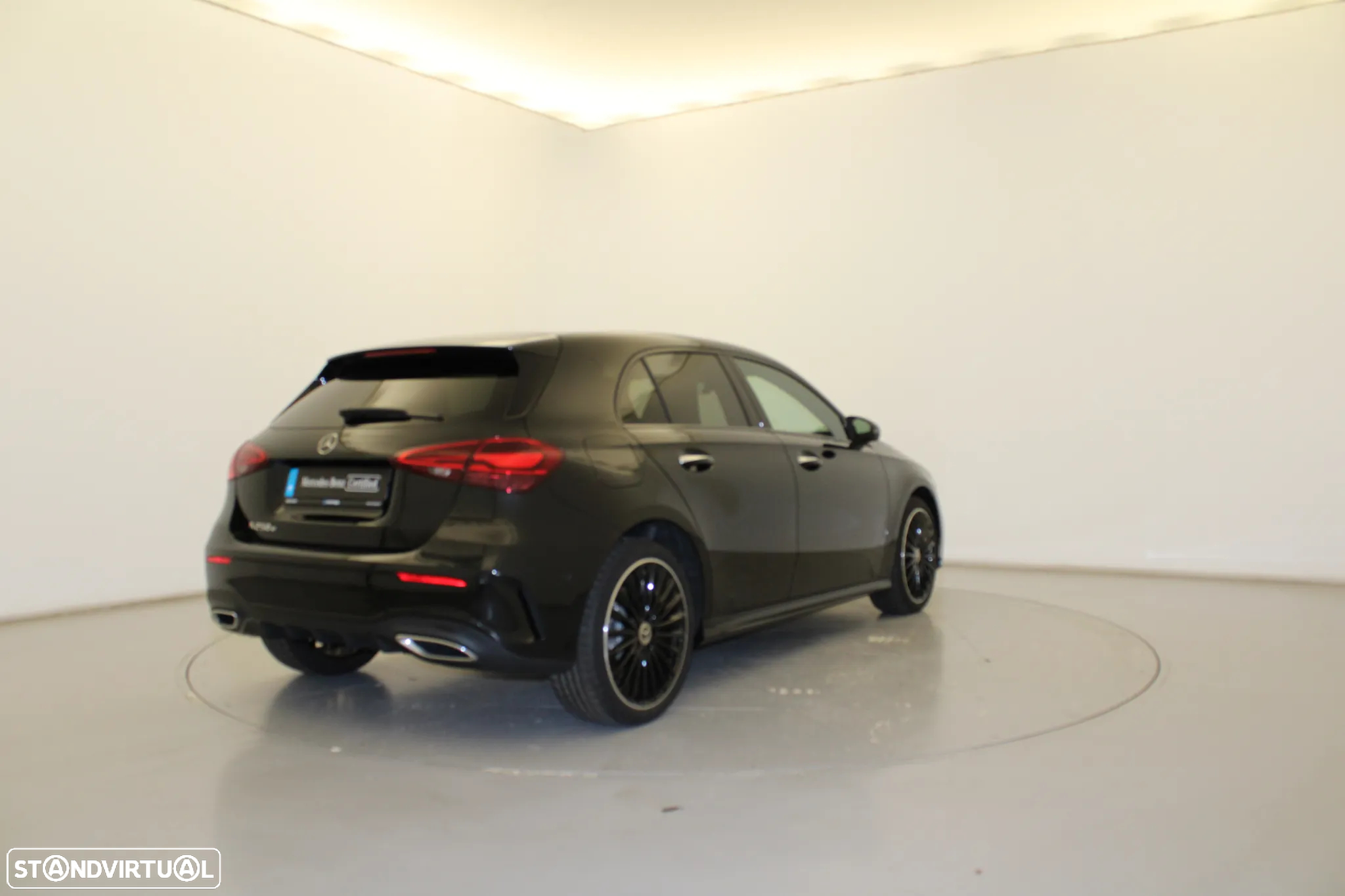 Mercedes-Benz A 250 e - 8