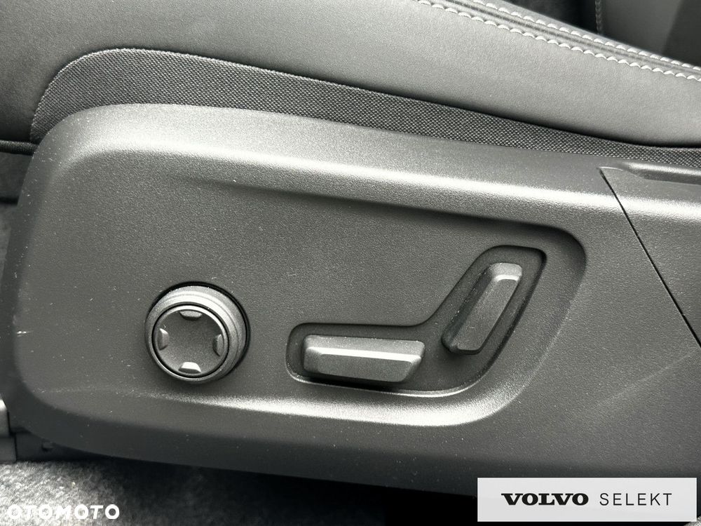 Volvo XC 40 - 19
