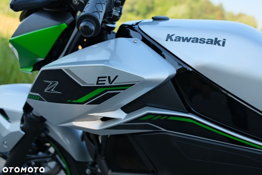 Kawasaki Z - 13