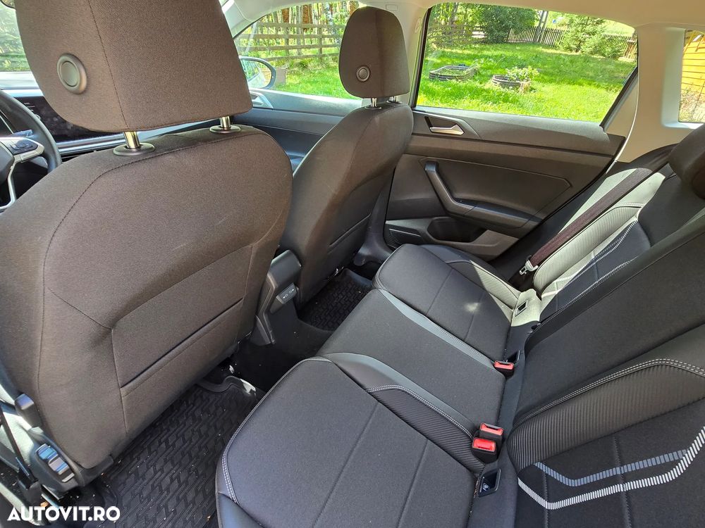 Volkswagen Taigo 1.0 TSI DSG Style - 10