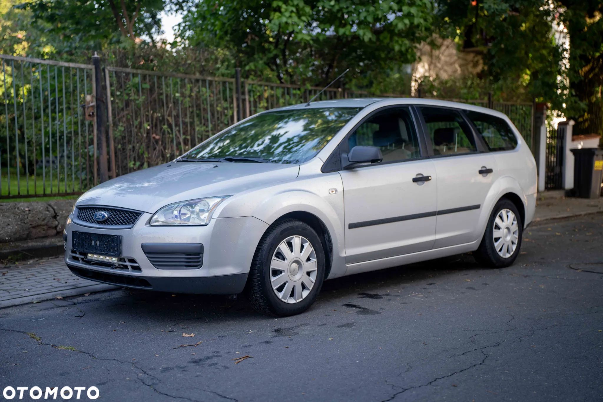 Ford Focus - 1