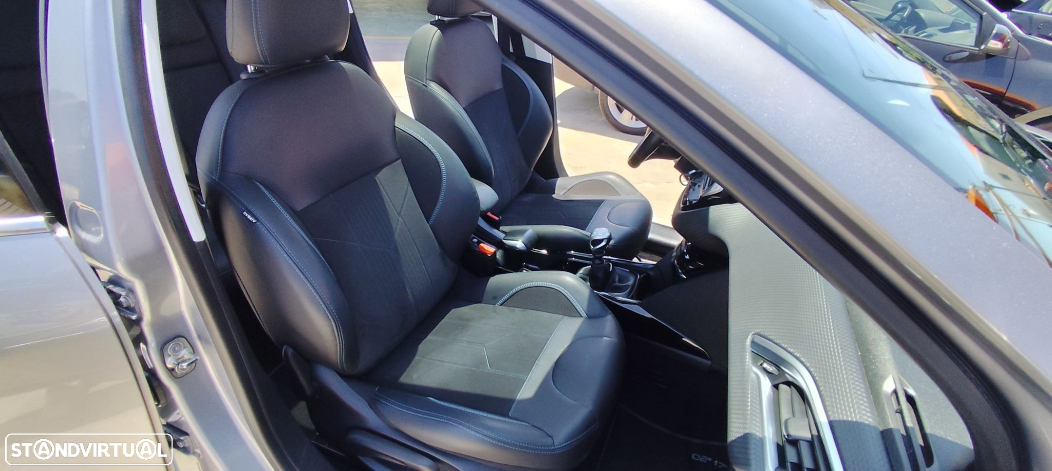 Peugeot 2008 1.6 BlueHDi Crossway - 21