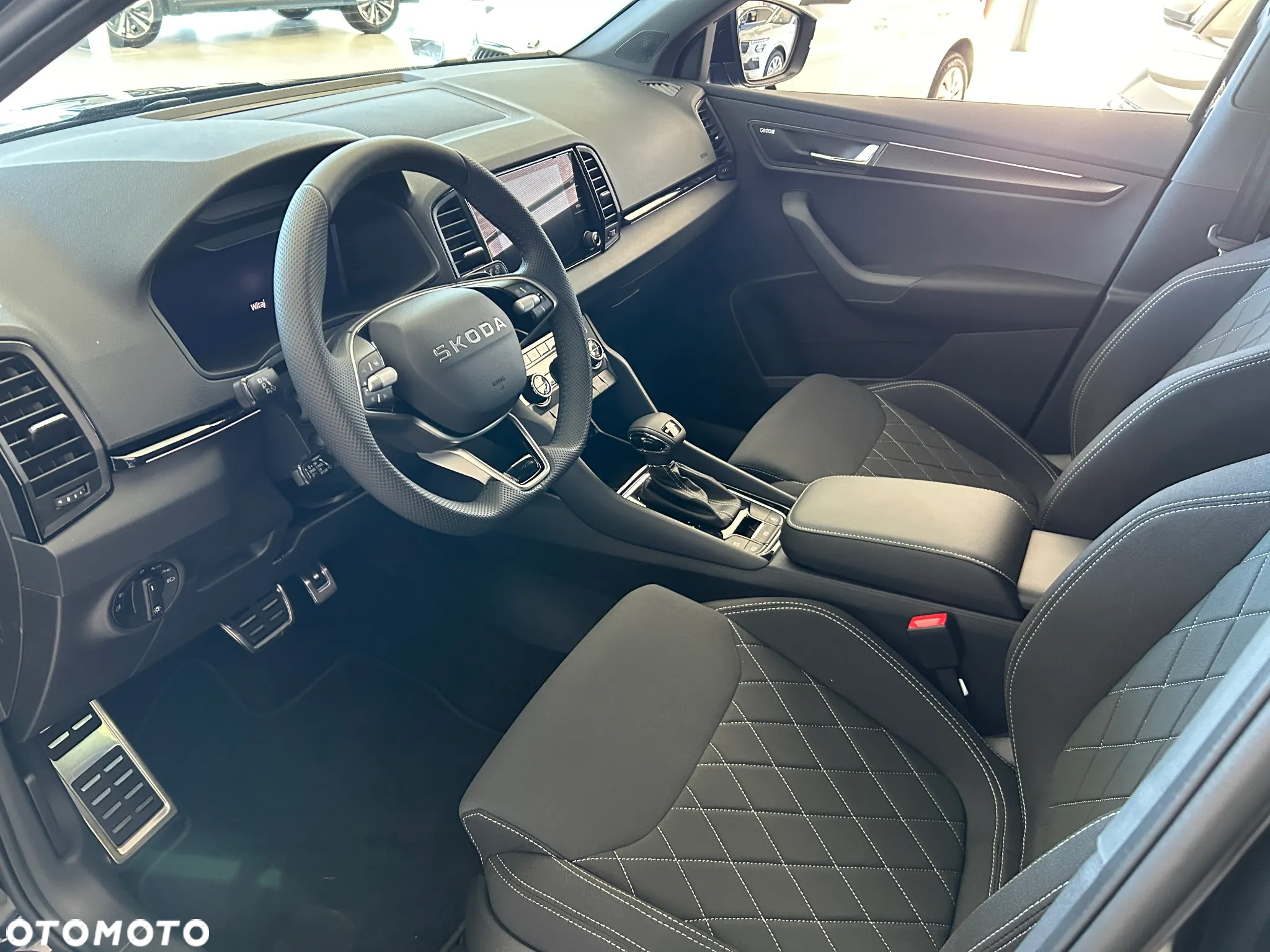 Skoda Karoq 1.5 TSI ACT Sportline DSG - 19