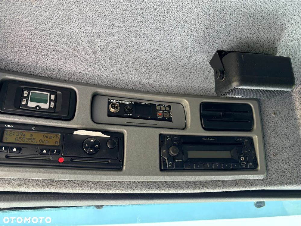 Mercedes-Benz ATEGO 1524  EURO 6 (1527, 1530) kontener z windą , kabina przeedłużana  z łóżkiem składanym - 28