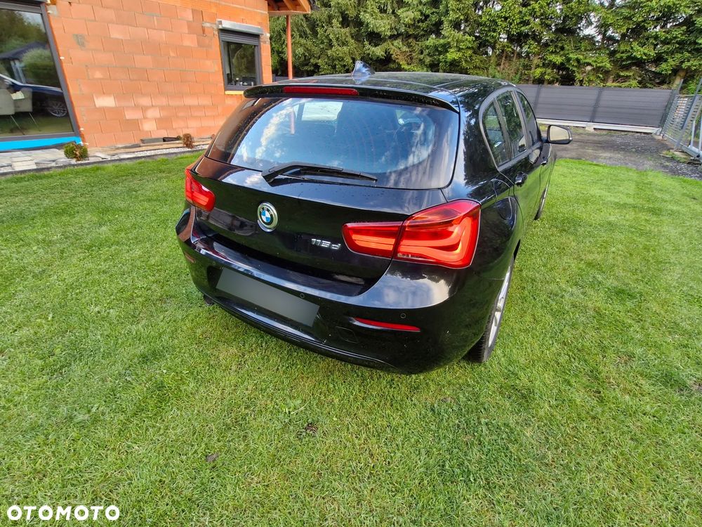 BMW Seria 1 116d Sport Line Shadow - 11