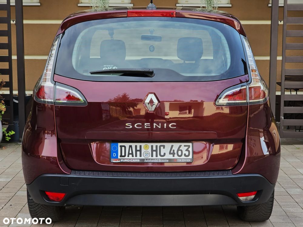 Renault Scenic 1.6 16V 110 TomTom Edition - 32