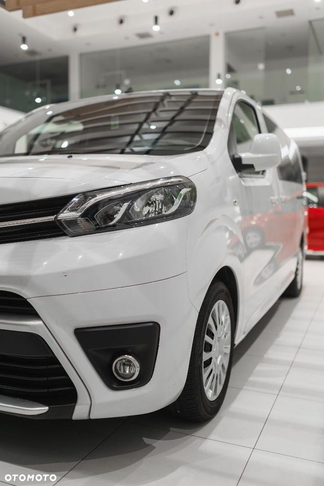 Toyota Proace Verso 2.0 D4-D Long Business - 11