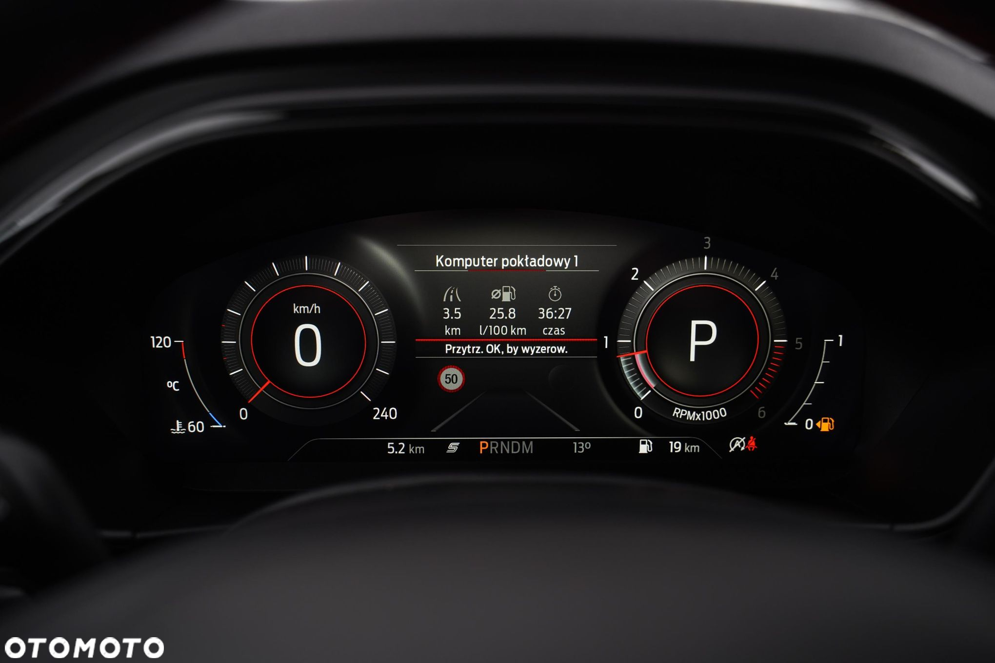 Ford Focus 1.0 EcoBoost mHEV ST-Line X - 12