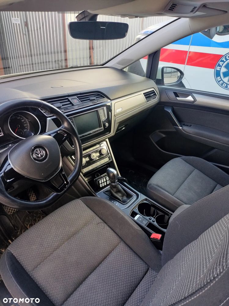 Volkswagen Touran 2.0 TDI BMT Highline DSG - 9