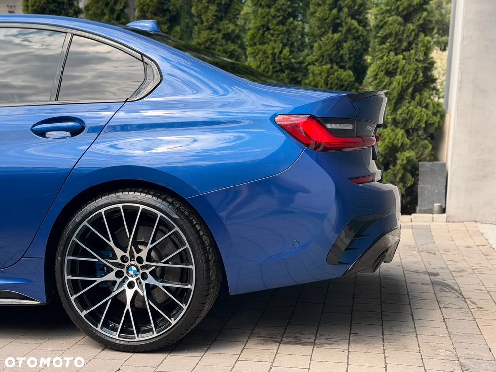 BMW Seria 3 330i xDrive M Sport sport - 11