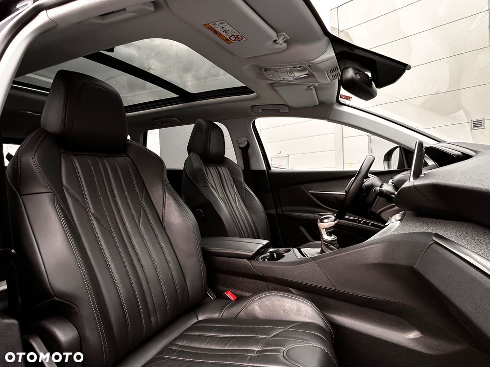 Peugeot 5008 1.5 BlueHDi Allure Pack S&S - 28