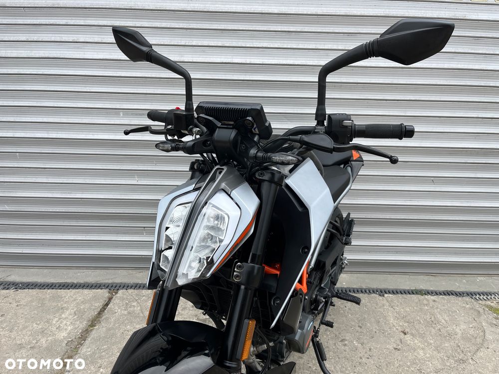 KTM Duke - 25