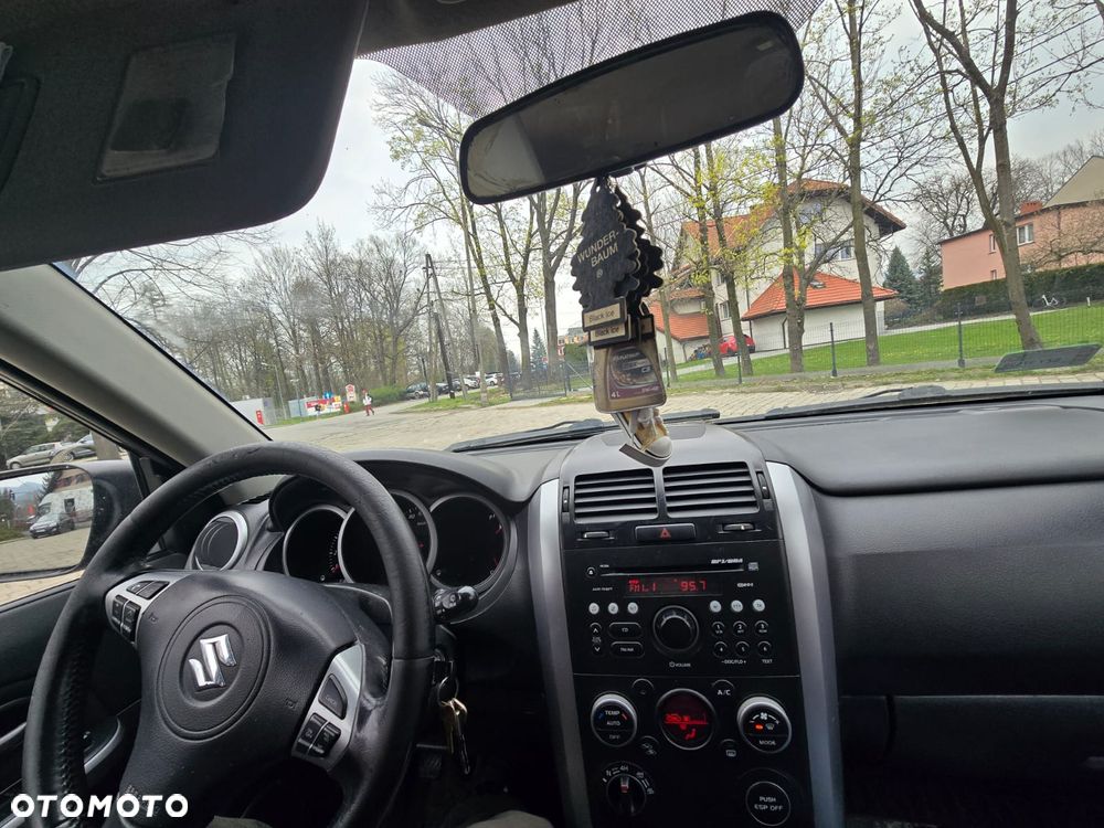 Suzuki Grand Vitara 1.9 DDiS - 6