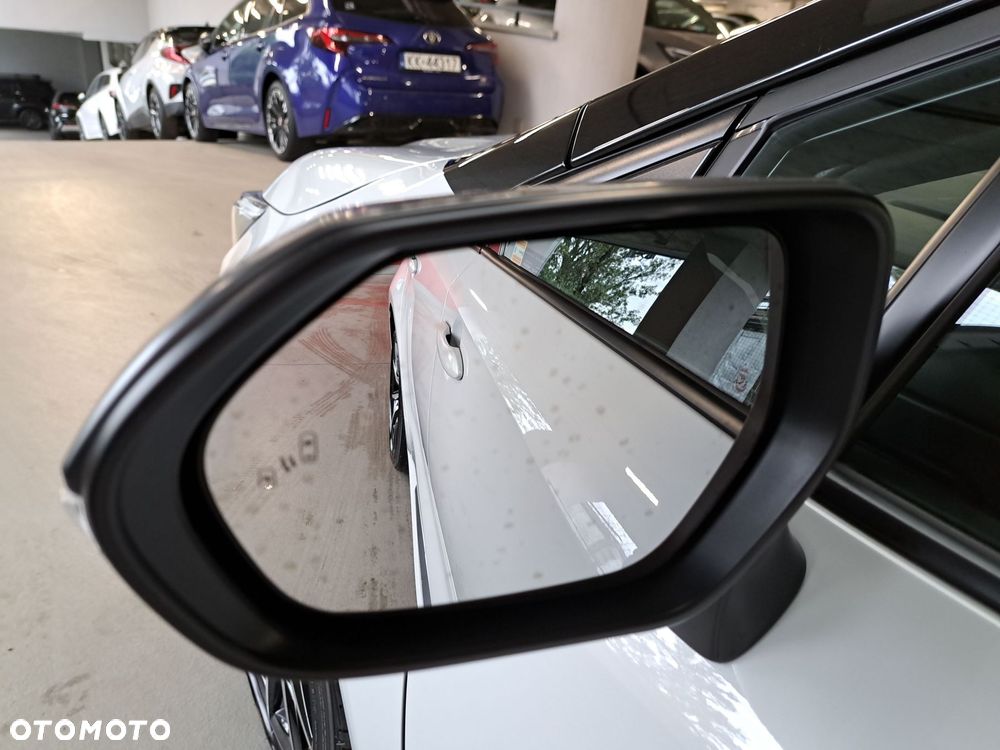 Toyota Corolla 2.0 Hybrid GR Sport - 37