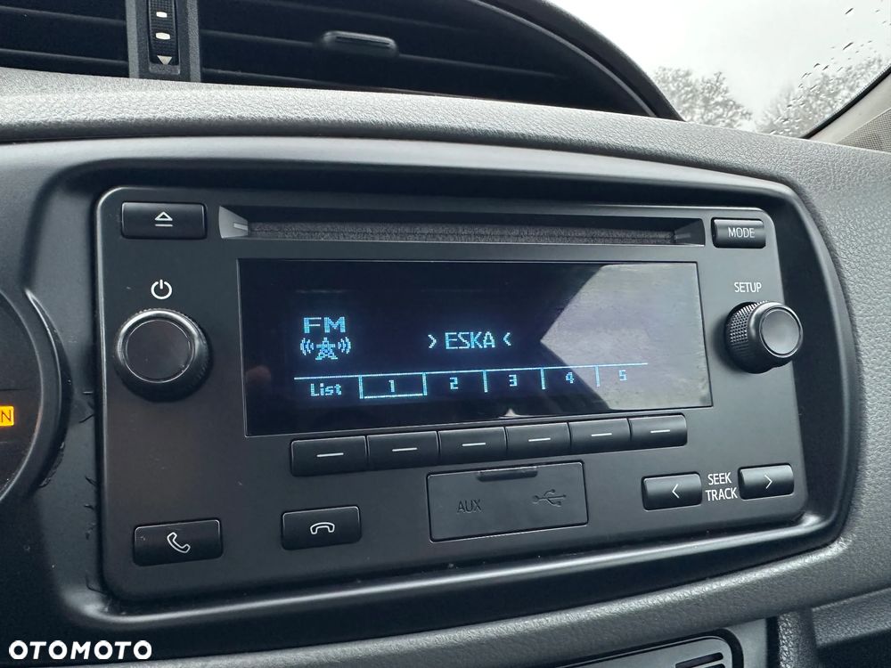 Toyota Yaris 1.5 Active - 24