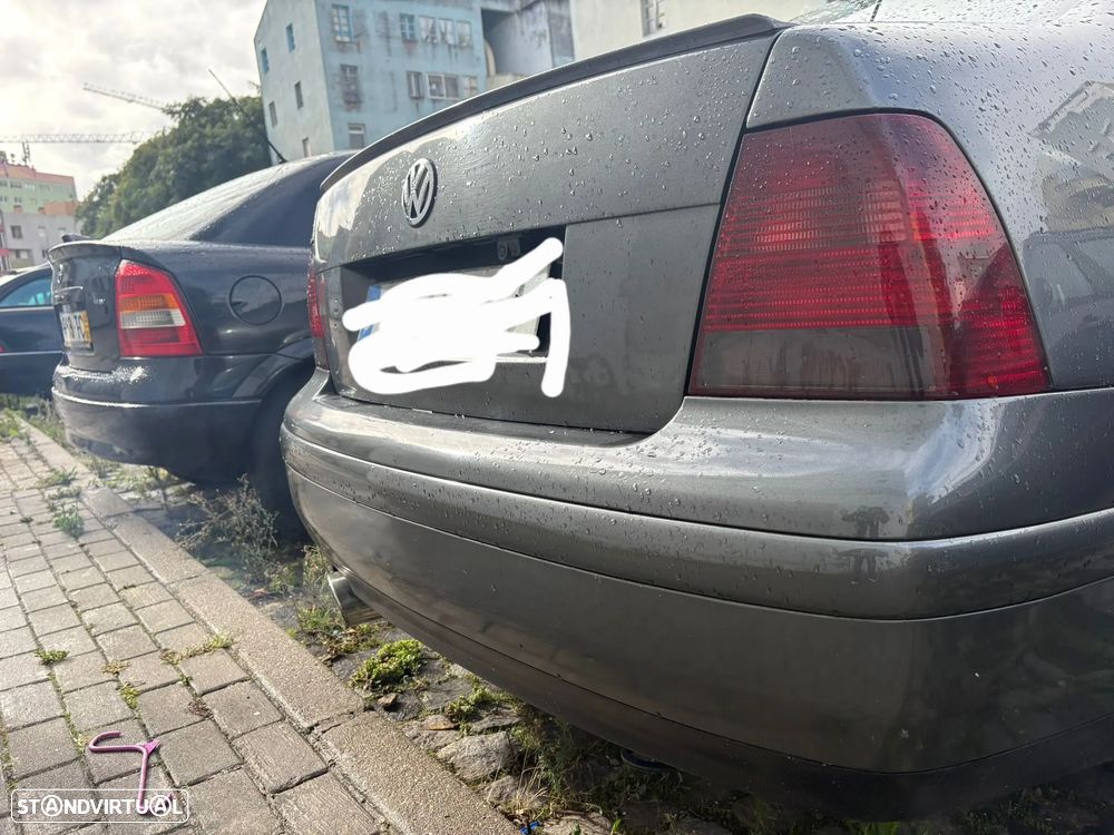 VW Bora 1.9 TDi Confortline - 3