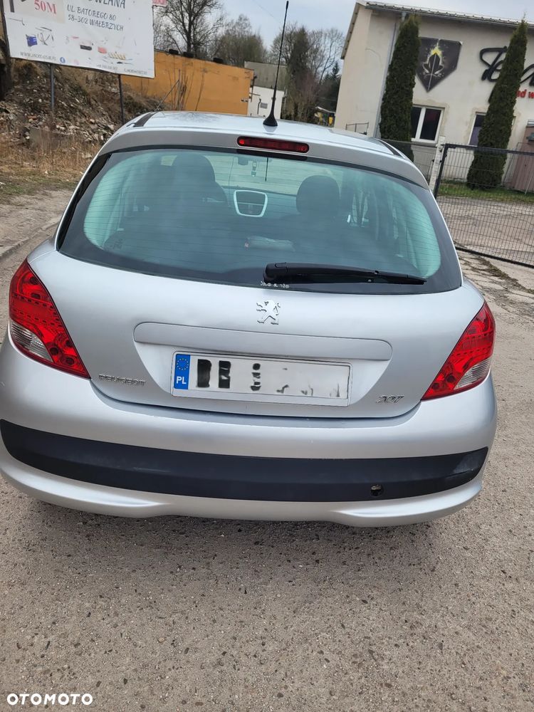 Peugeot 207 1.4 Trendy - 6