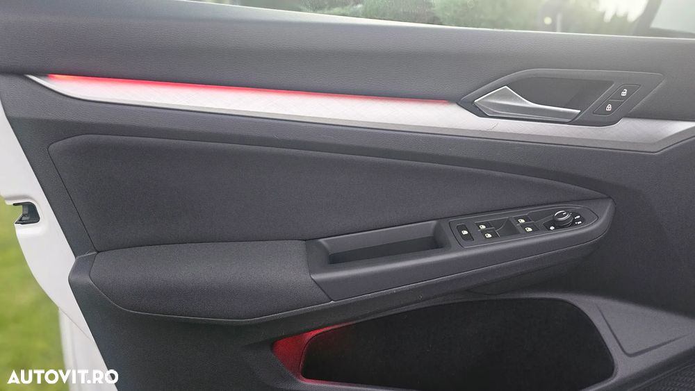 Volkswagen Golf 1.5 eTSI ACT DSG MHEV Life - 6