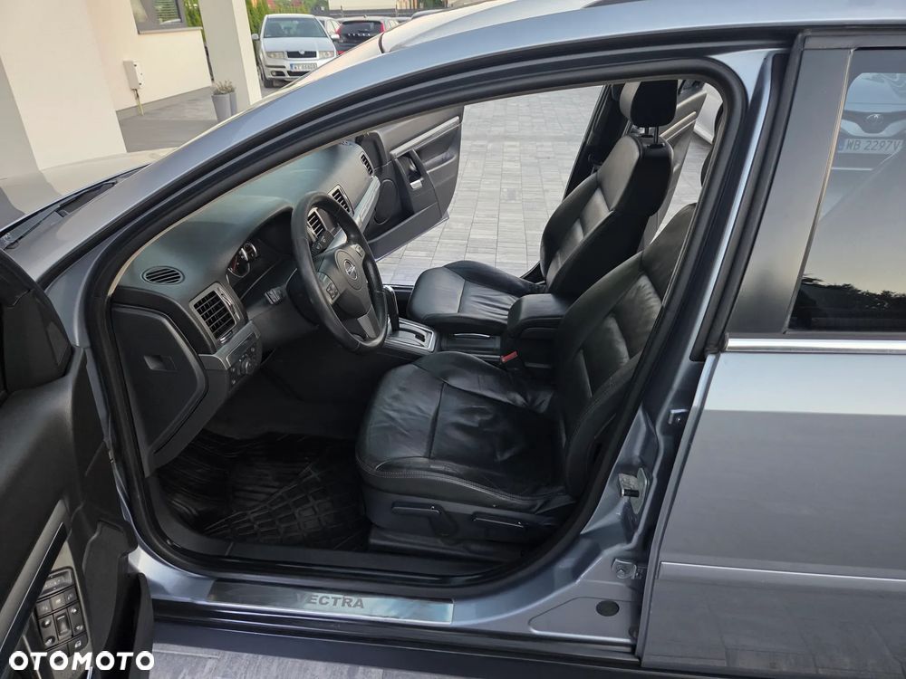 Opel Vectra 1.9 CDTI DPF Automatik Edition - 21