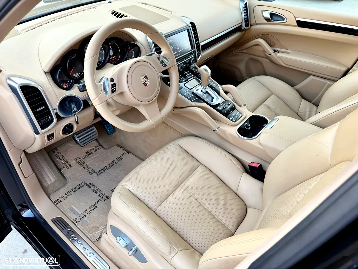 Porsche Cayenne S - 21