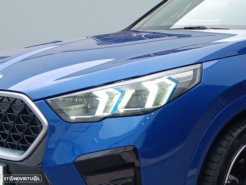BMW X2 18 d sDrive Auto Pack M - 3